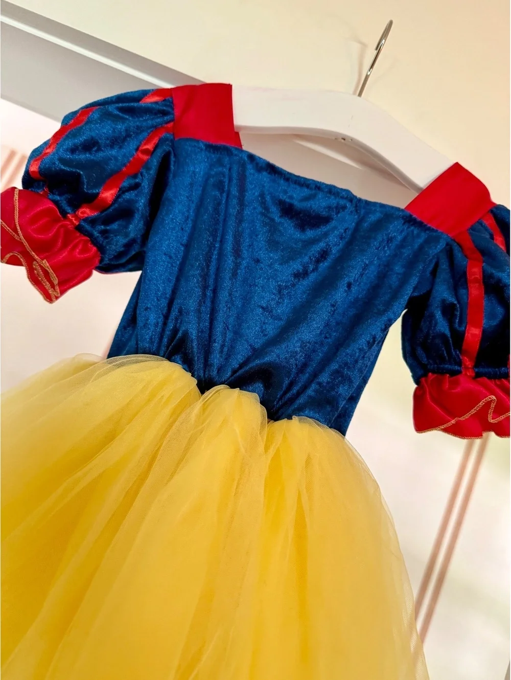 What a Character Snow White Dress Sz 3T